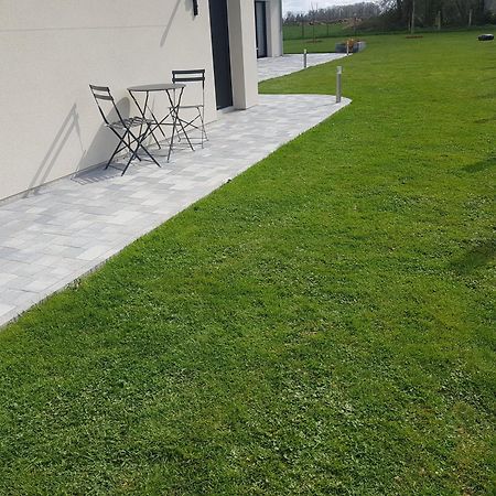 Studio Au Coeur De La Vannerie Fays-Billot 外观 照片